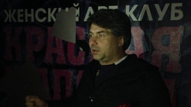 Прикрываясь именем Миримского, в Киеве пытаются рейдернуть стрип-клуб для женщин “Красная шапочка”