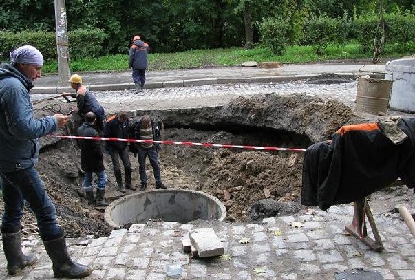 Аварийные разрытия продолжают оставаться бичом Киева