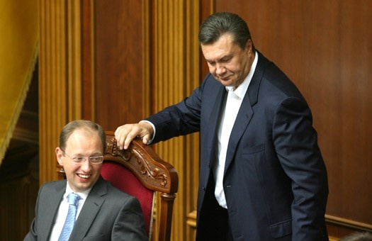 Заниматься конфликтом не будет ни Янукович, ни Яценюк