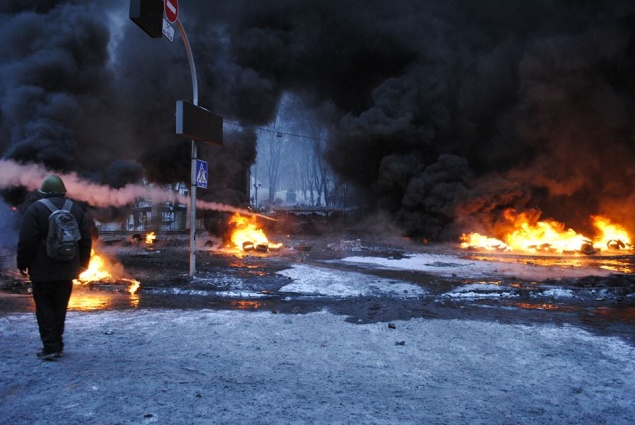 Яценюк расширил границы Майдана