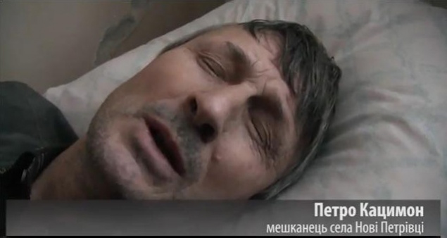 Избитому “Беркутом” соседу Януковича влепили штраф