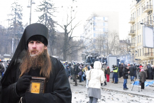 Священники УПЦ МП считают, что силовой разгон Майдана повлечет начало гражданской войны