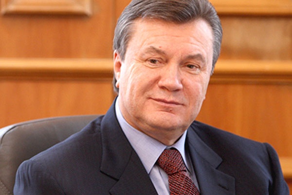 Янукович пообещал навести порядок в столице “законными методами”