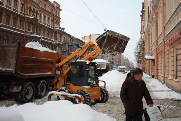 Во время снегопадов в Киеве заставят парковаться по-новому