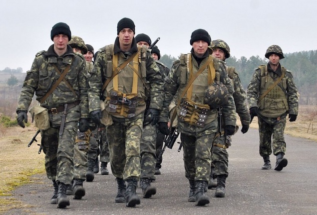 “УДАРовец” пообещал поселить крымских военных в Киевской области
