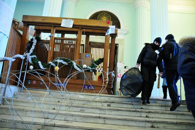 Бондаренко оставил помещения Киевсовета Майдану до лучших времен