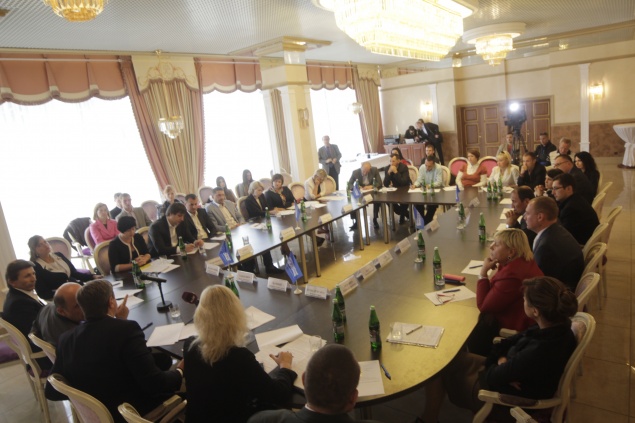 Александр Качный:  “Реальные реформы и мирные переговоры - вот что нужно Украине”