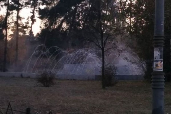 В парке Победы обнаружен горячий фонтан