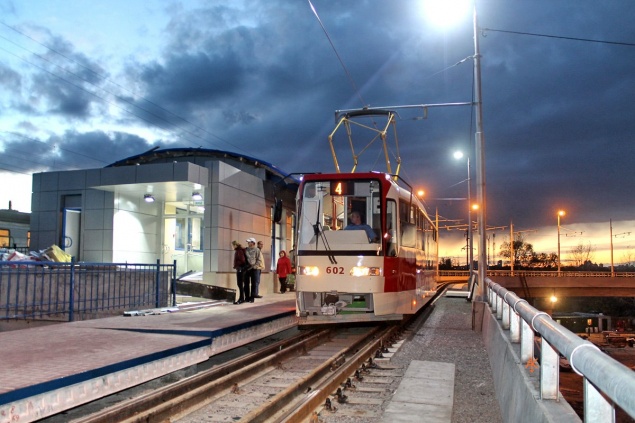 “Киевпастранс” добавил трамваев на Троещину