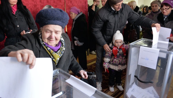 Явка избирателей ЛНР и ДНР в трех областях РФ составила от 40 до 85%