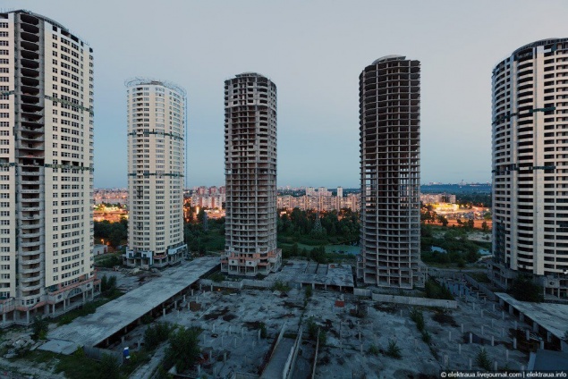 Недострой “Днепровские башни” Киевсовет планирует передать Нацгвардии