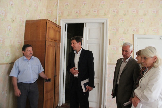 Переселенцев из Крыма и Востока могут выгнать со столичного санатория