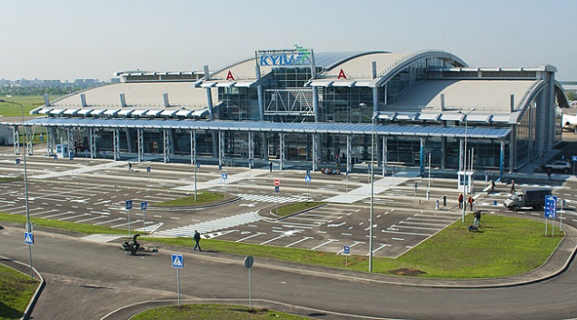 Аэропорт Киев “Жуляны” переходит на экономичный режим работы