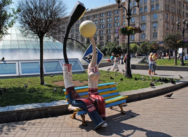 Депутат Гусовский хочет пересчитать лавочки и фонари в парках Киева