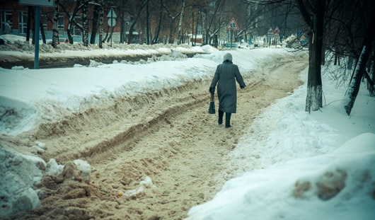 КГГА просит киевлян сообщать о скользких тротуарах