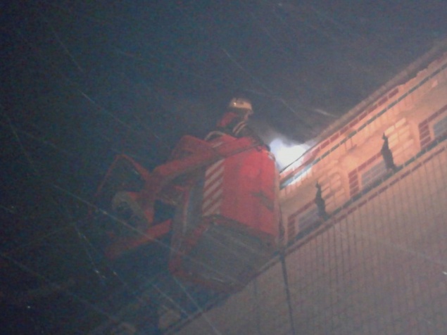В Киевской области горело здание бывшего кинотеатра (ФОТО)