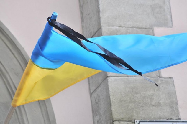В Украине объявлен День траура по погибшим жителям Мариуполя