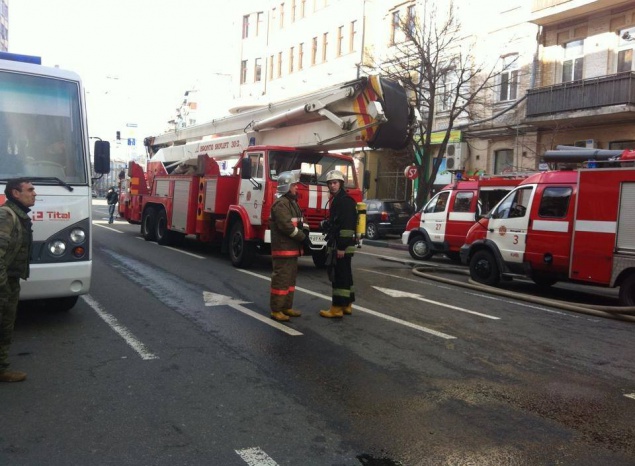 В центре Киева горело офисное здание (фото,видео)