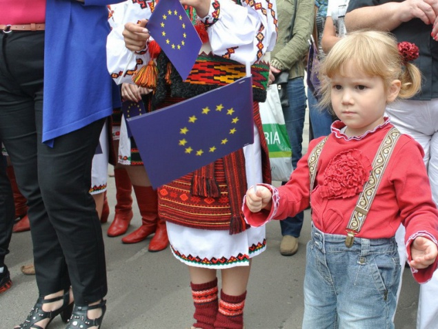 В Киеве откроют арт-галерею с детскими картинами из стран Европы