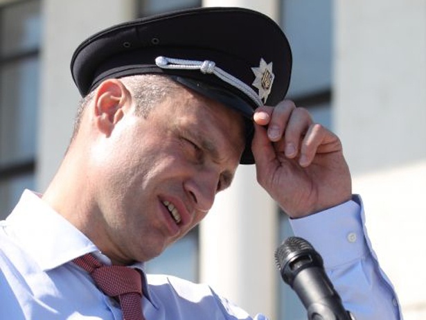 Кличко передаст документы по застройке Труханова острова правоохранителям