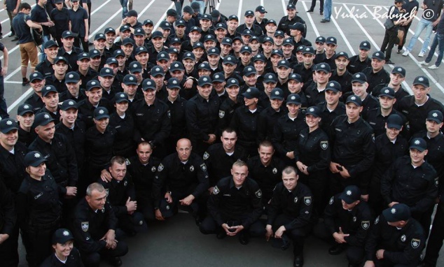 Опубликован Закон “О национальной полиции”. Для полицейских Киева вступил в силу