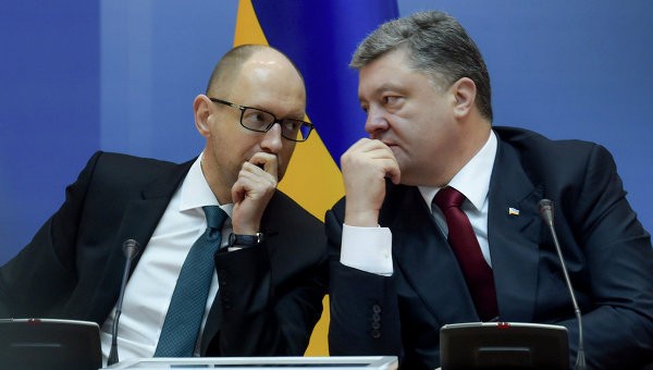 “БПП“ Порошенко и ”НФ“ Яценюка пойдут на выборы вместе, а ”УДАРу“ Кличко придется ”устраниться”
