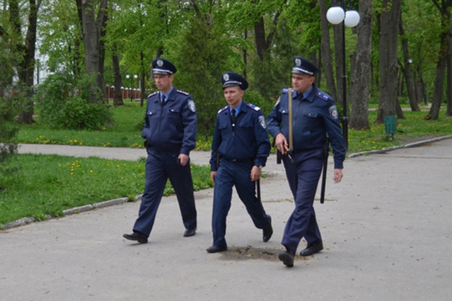 На Киевщине милицию заставят круглосуточно патрулировать улицы