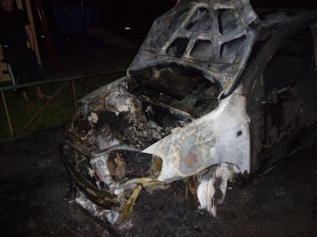 В Киеве снова массово горят автомобили
