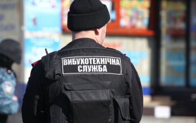 В руки милиции попался пьяный киевлянин, который в течение ночи пять раз сообщал о заминировании