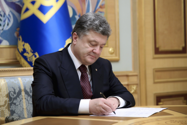 Порошенко подписал указ о введении санкций против России