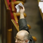 Откуда бюджеты. Кандидаты в мэры Киева и партии отчитались о потраченных на выборы средствах