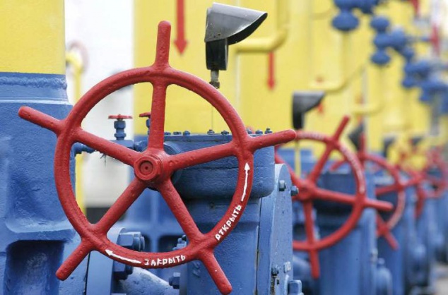 “Газпром” получил предоплату и возобновил поставки газа в Украину
