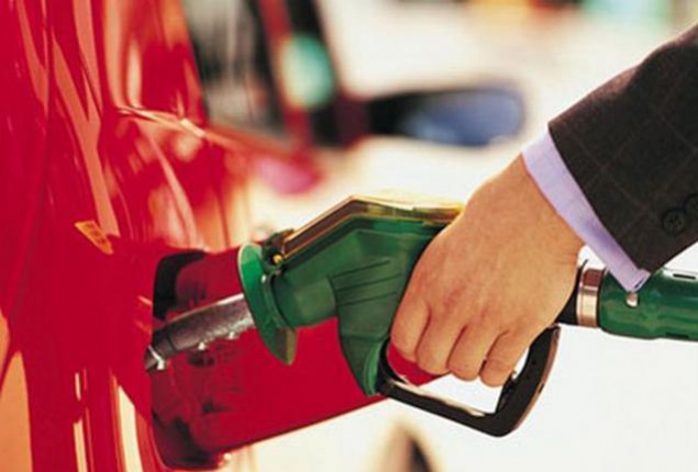 Цена на бензин и топливо в Киеве (16 октября)