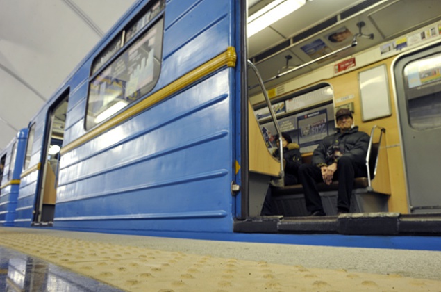 Завтрашний футбольный матч внесет коррективы в работу киевского метро