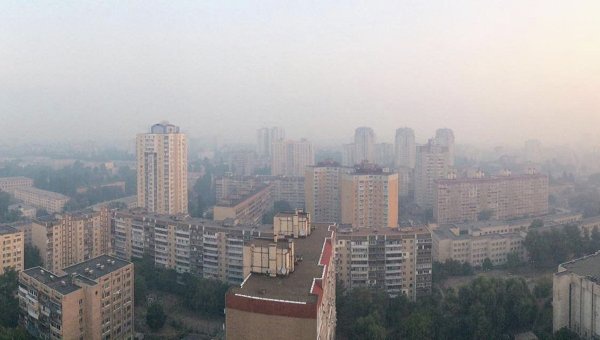 В Киеве пахнет горелым из-за пожара в Шеченковском районе столицы