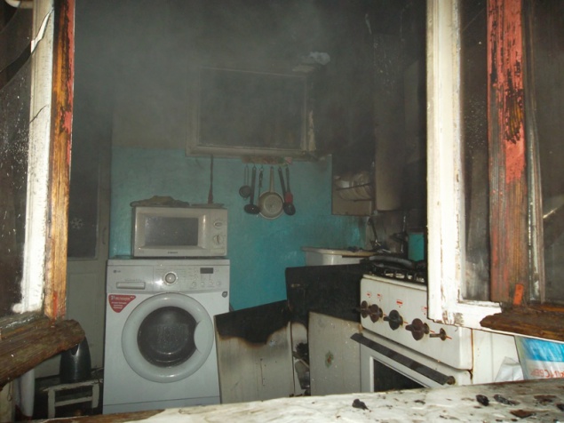 Перегрузка электросети вызвала пожар в жилом доме на Киевщине