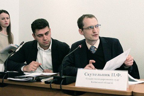ВРУ с 14-й попытки разрешила арестовать судью Хозсуда Киевской области Скутельника