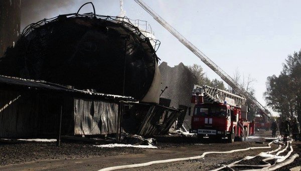 Госслужба по вопросам труда рассказала основную версию пожара на “БРСМ-Нафта” в Киевской области (видео)