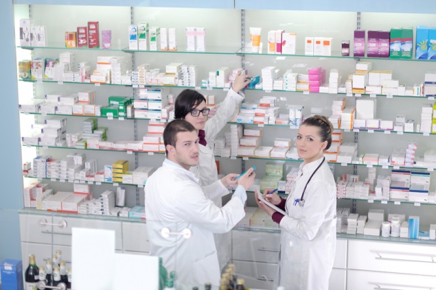 В коммунальных аптеках Киева будут оказывать медицинскую помощь