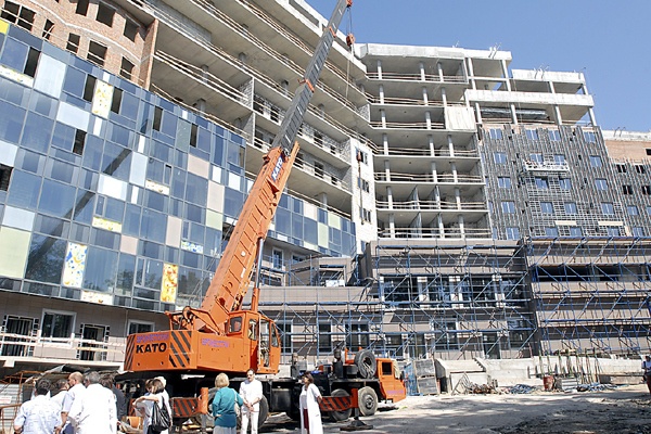 В Киеве возобновилось строительство нового корпуса “ОХМАТДЕТ”