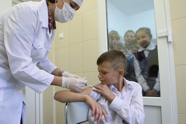 В Днепровском районе столицы четверо школьников заболели гепатитом А