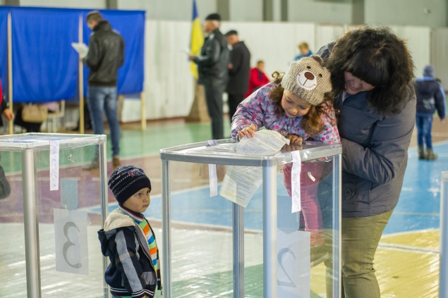 Оригиналы протоколов по выборам мэра Киева сдали 7 из 10 районных ТИК