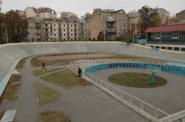 В Киеве реконструируют велотрек