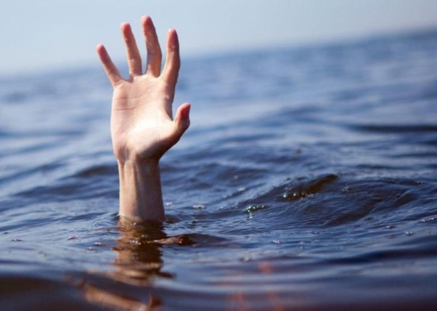 На Киевщине в реке Рось найдено тело утопленника