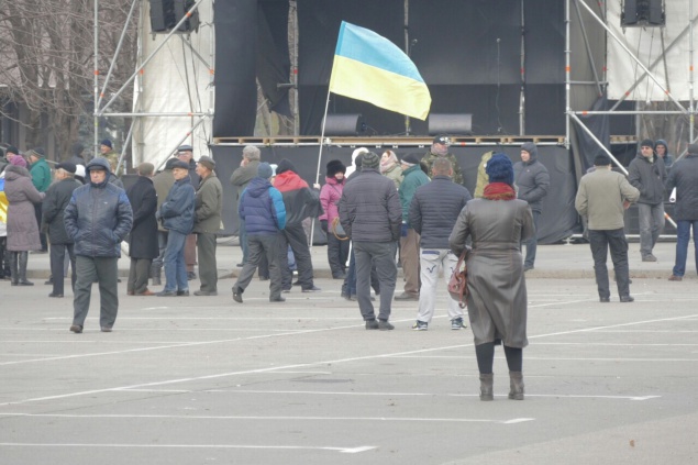 На “вече” Соболева и Семенченко в Кривом Роге собралось менее двухсот человек, участники – в основном приезжие (фото)