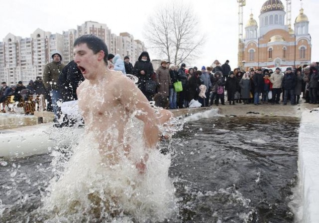 На Крещение в Киеве устроят фестиваль моржей