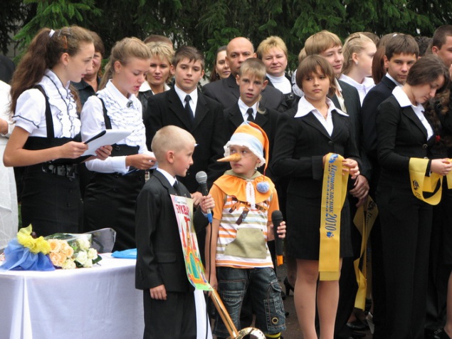 Школьникам Бородянского района выделили 8 млн грн на горячее питание