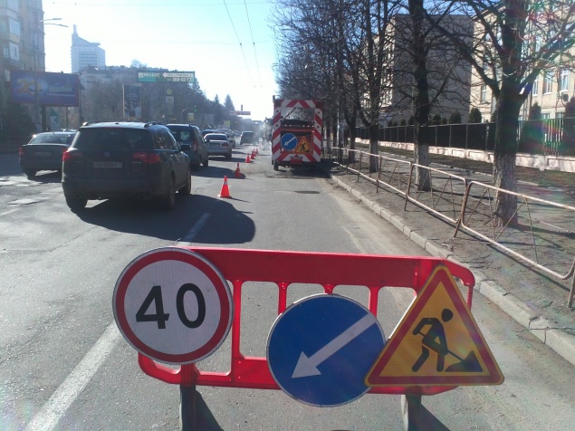 Дорожники Киева отремонтировали около 1050 кв м дорог