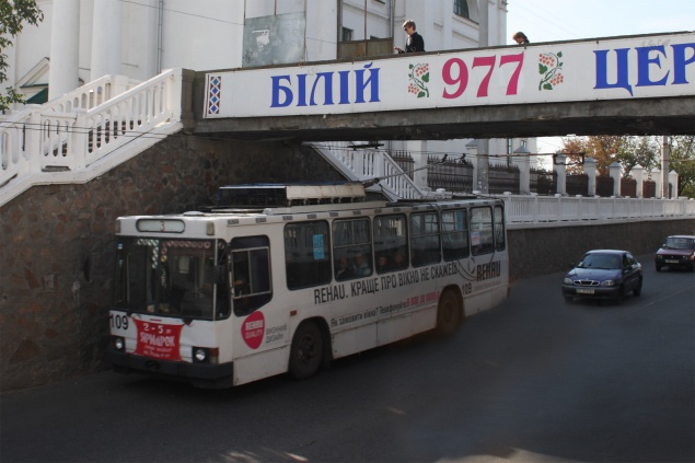 Главного троллейбусника Белой Церкви полиция заподозрила в денежных махинациях