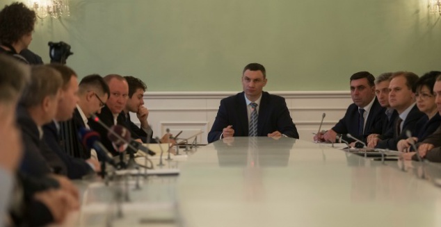 Мэр Киева поручил Спасибко навести порядок в строительной отрасли привычным методом